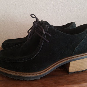 Clarks Somerset Balmer Willow Black Suede Shoes